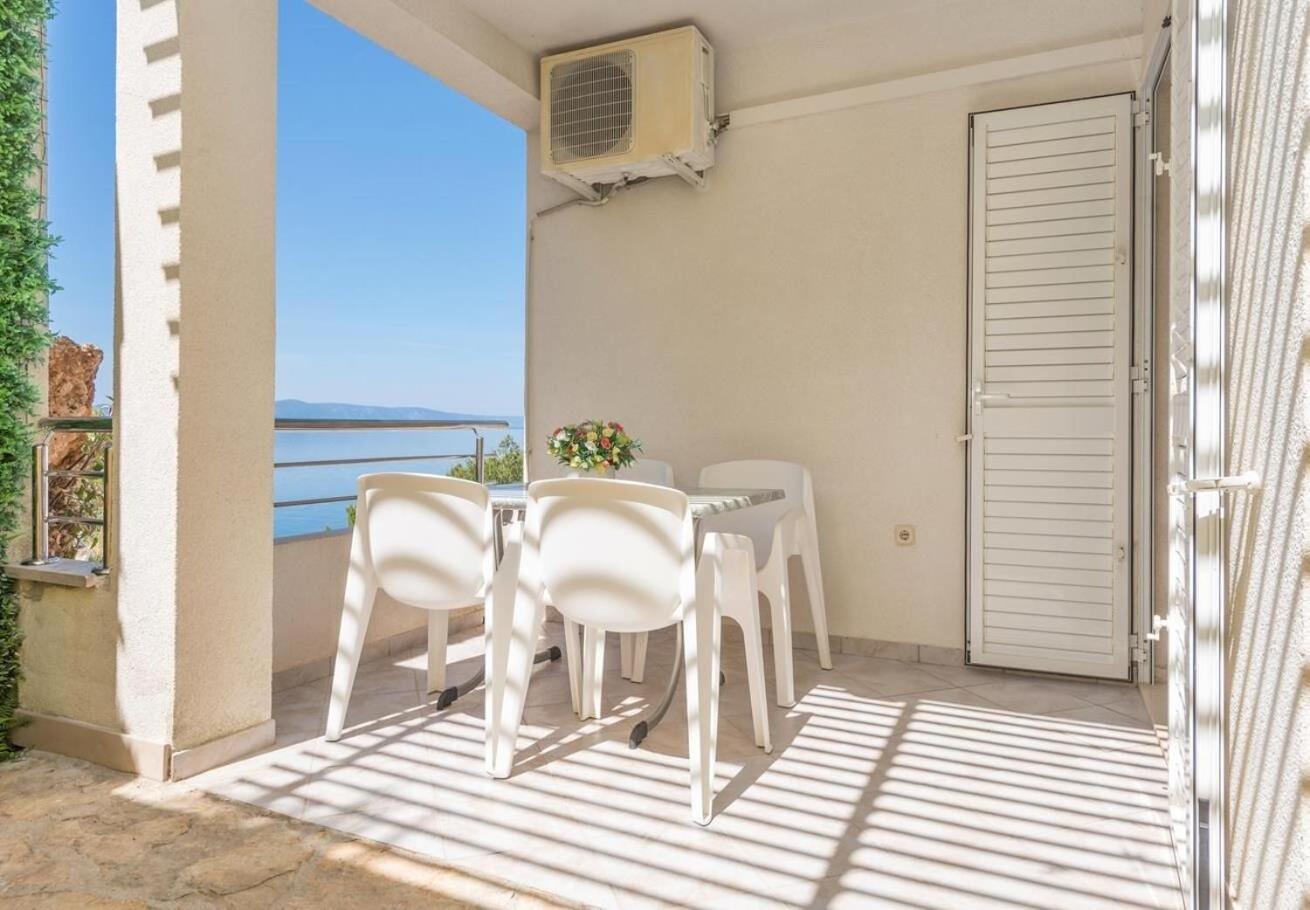 Apartments Ivi - 100 M From Pebble Beach Drašnice Exterior foto